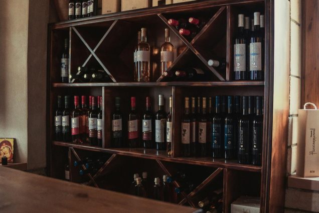 Winery Tour & Tasting